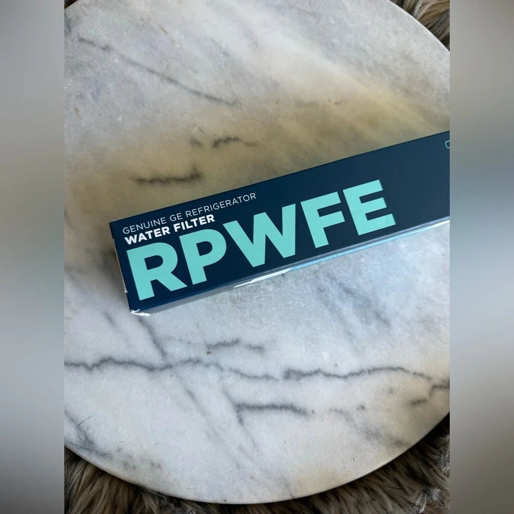 GE RPWFE Refrigerator Water Filter - Picture 9 of 14